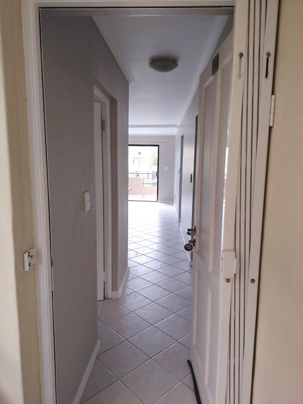 To Let 3 Bedroom Property for Rent in Somerset West Western Cape